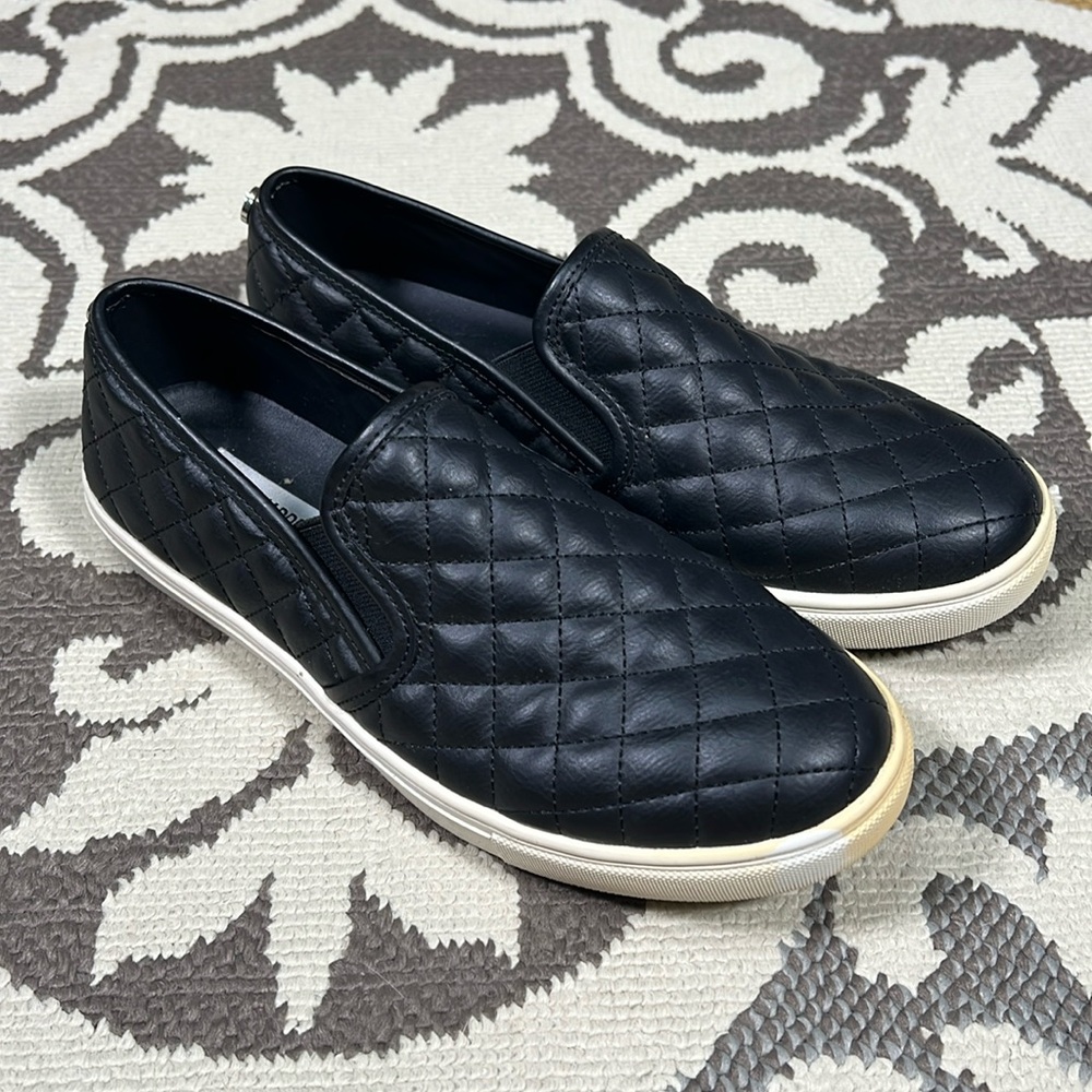 STEVE MADDEN ECENTRCQ SLIP-ON SNEAKER